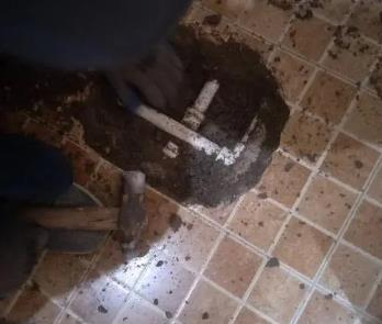 永仁卫生间漏水维修公司为您分享下卫生间渗水如何处理及注意事项